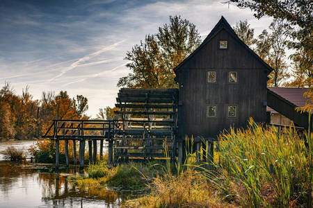 Vodní mlýn v Elce