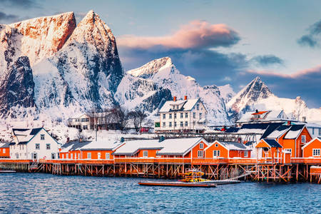 Rybářská vesnice Sakrisoy